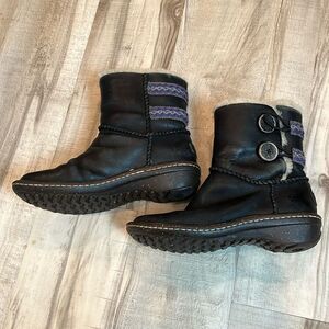UGG leather boots size 6